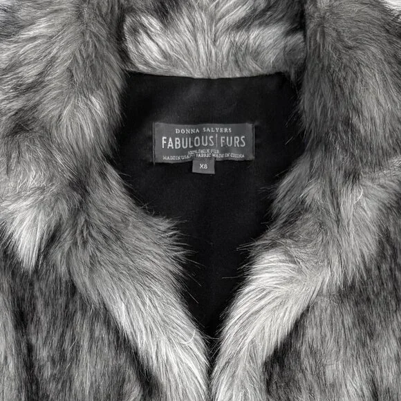 Fabulous-Furs Donna Salyers Silver Faux Fur Hook Vest (XS) - Picture 4 of 5